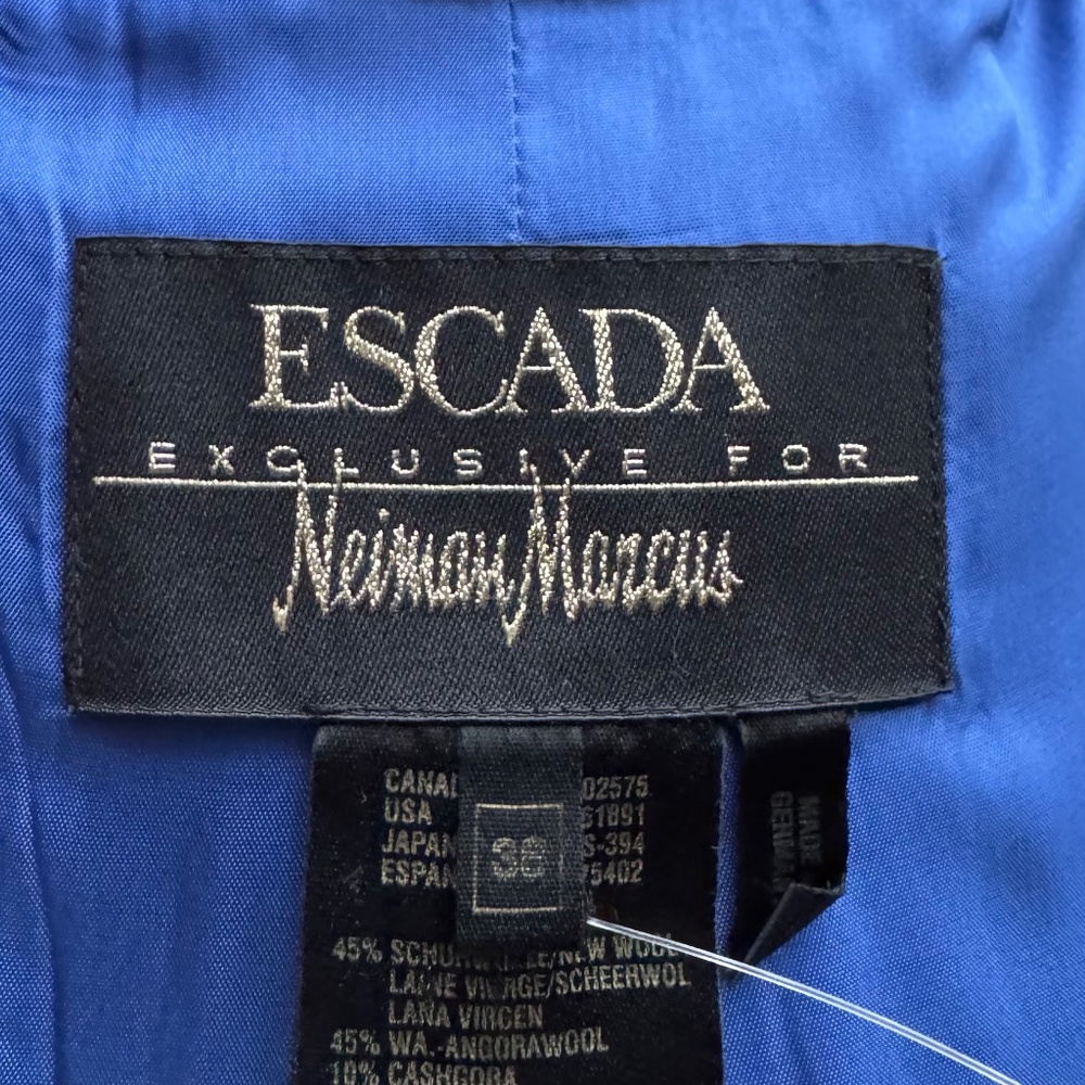 ESCADA Royal blue wool angora cashgora blazer jeweled buttons size 38 / US 8 - Picture 6 of 15